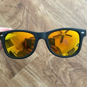 Toddler sunglasses
